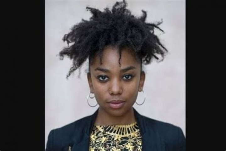 Lindiwe Matshikiza Age: How Old Is She? John Matshikiza Daughter Wiki