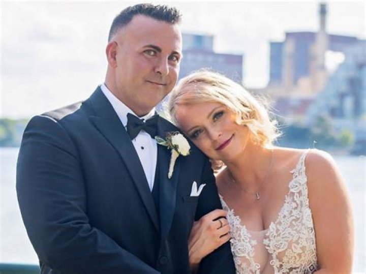 Lindsey Georgoulis From Married At First Sight Lashes Out At Her Husband Mark