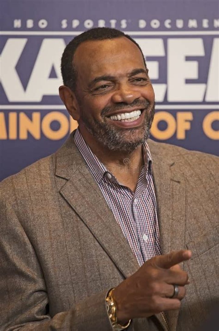 Lionel Hollins- Wiki, Age, Ethnicity, Height, Net Worth, Wife, Marriage