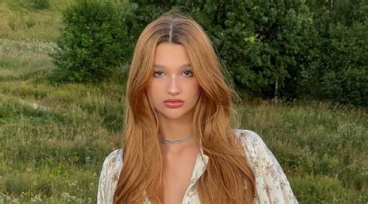 Liza Anokhina- Net Worth, Bio, Age, Height, Weight, Career