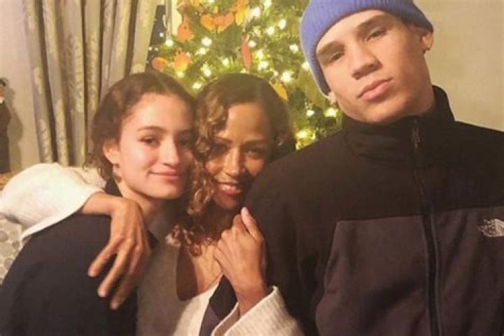 Lola Lovell- All About The Daughter Of Stacey Dash