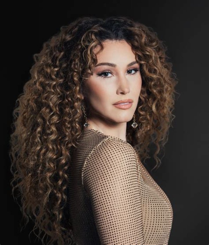 Loren Allred- Wiki, Age, Height, Net Worth, Boyfriend, Ethnicity