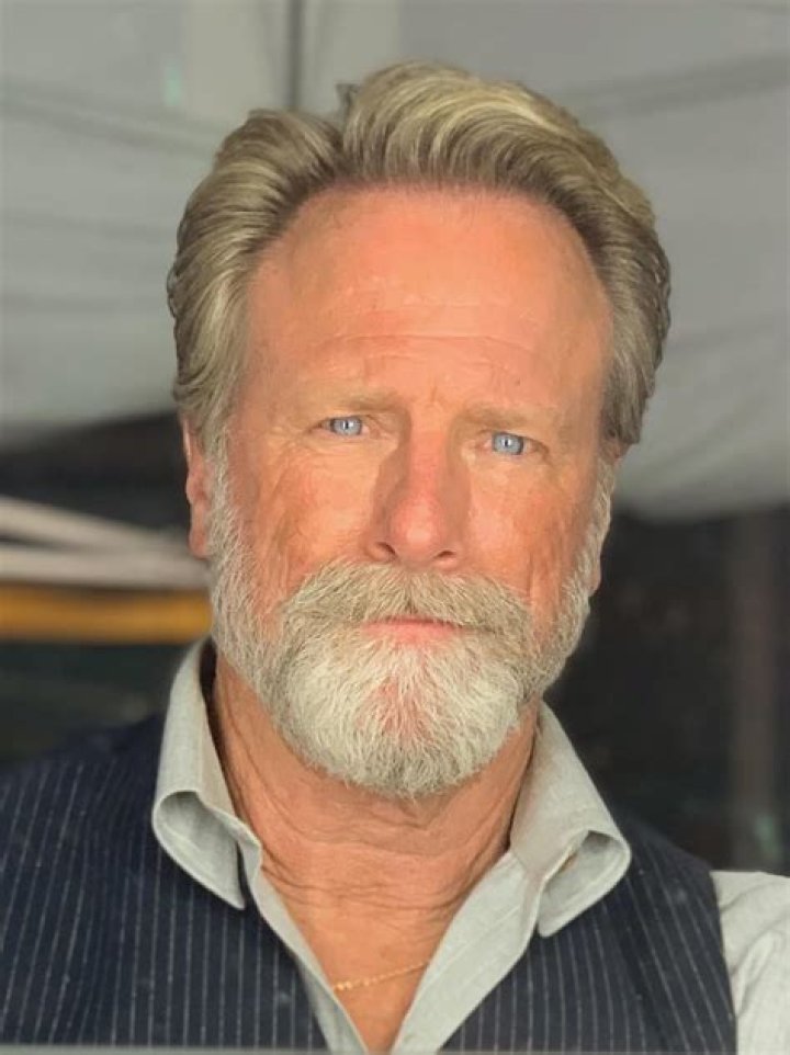 Louis Herthum- Wiki, Age, Height, Net Worth, Girlfriend, Ethnicity, Career