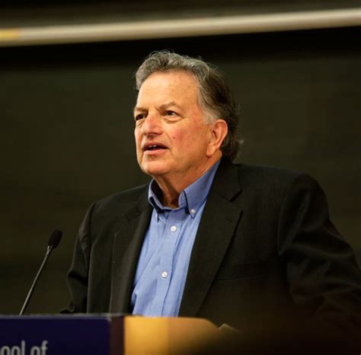 Lowell Bergman- Wiki, Age, Height, Net Worth, Wife, Ethnicity