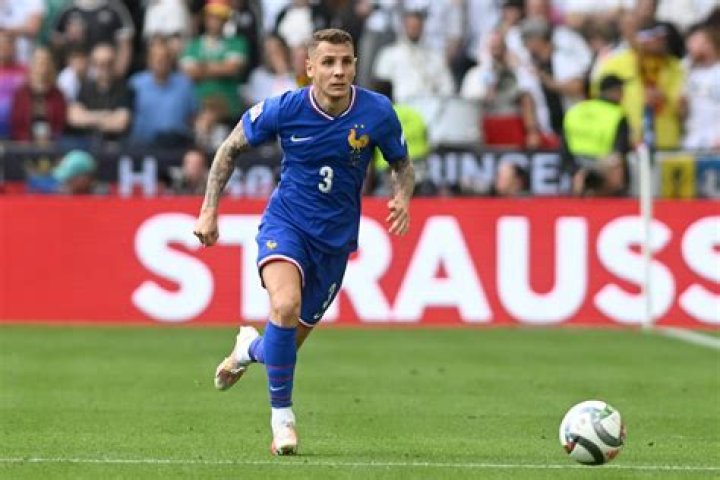 Lucas Digne- Wiki, Age, Height, Wife, Net Worth, Ethnicity, Career