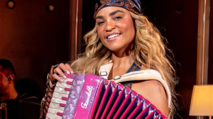 Lucy Alves- Wiki, Age, Height, Net Worth, Boyfriend, Ethnicity, Career