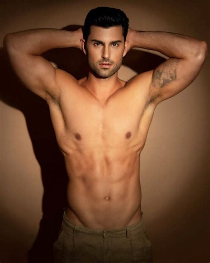 Luis Daniel Galvez- Wiki, Age, Height, Girlfriend, Net Worth, Ethnicity