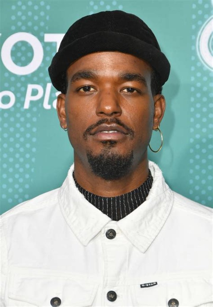 Luke James- Wiki, Age, Height, Net Worth, Girlfriend, Ethnicity