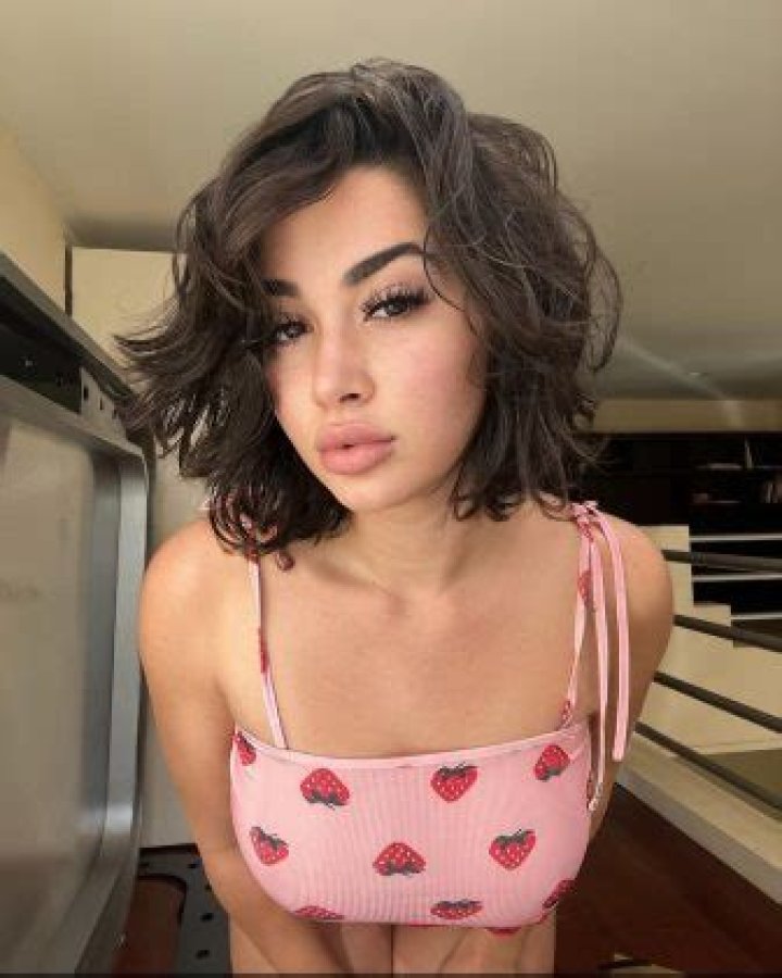 Lupu Wellness- Wiki, Age, Height, Net Worth, Boyfriend, Ethnicity, Career