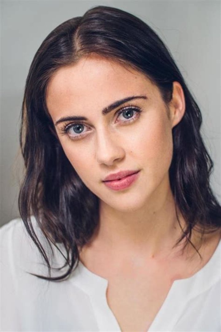 Lydia Peckham- Biography, Age, Net Worth, Boyfriend, Height, Career