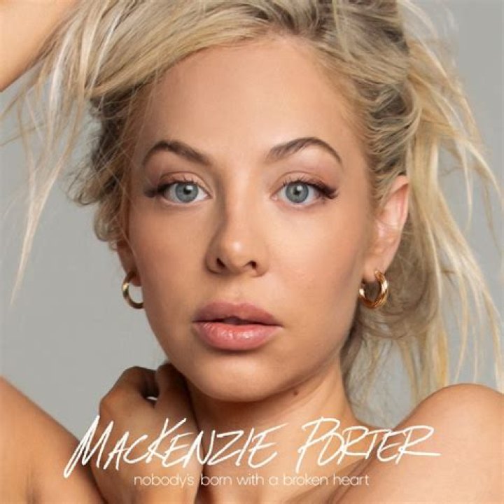 Mackenzie Porter- Wiki, Age, Height, Boyfriend, Net Worth