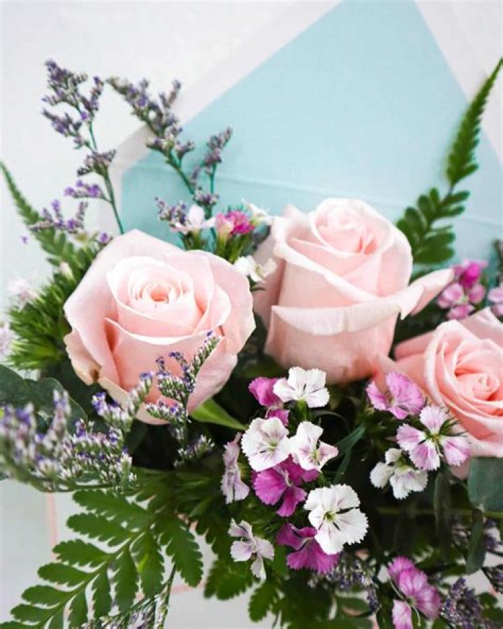 Mae Flowers- Age, Boyfriend, Height, Net Worth, Career, Nationality