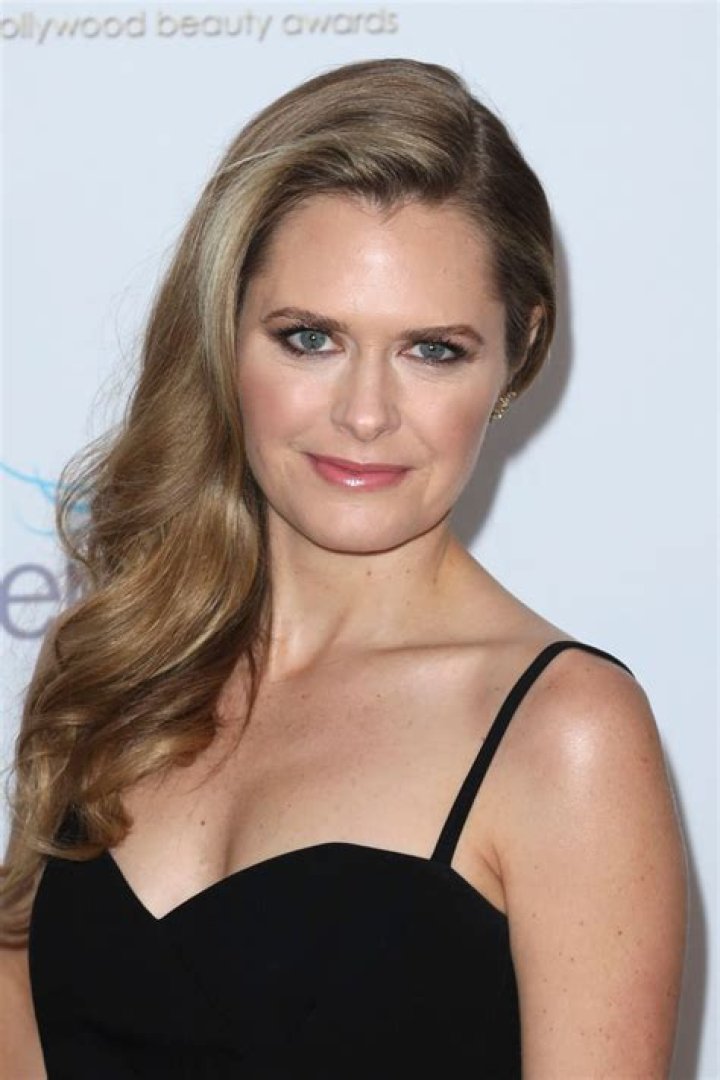 Who Is Maggie Lawson? Age, Height, Husband, Boyfriend, Kids, Biography, Wiki