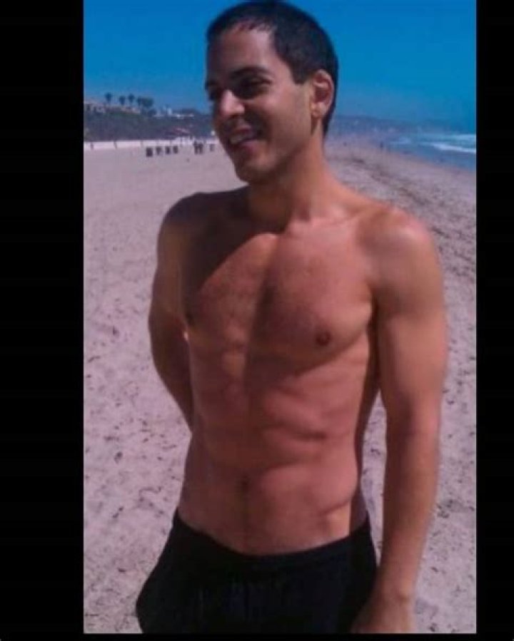 Mahbod Moghadam- Bio, Age, Height, Net Worth, Relationship, Career