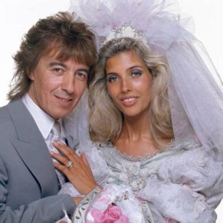 Mandy Smith Age: How Old Is She? Where Is She Now? Relationship & Wiki