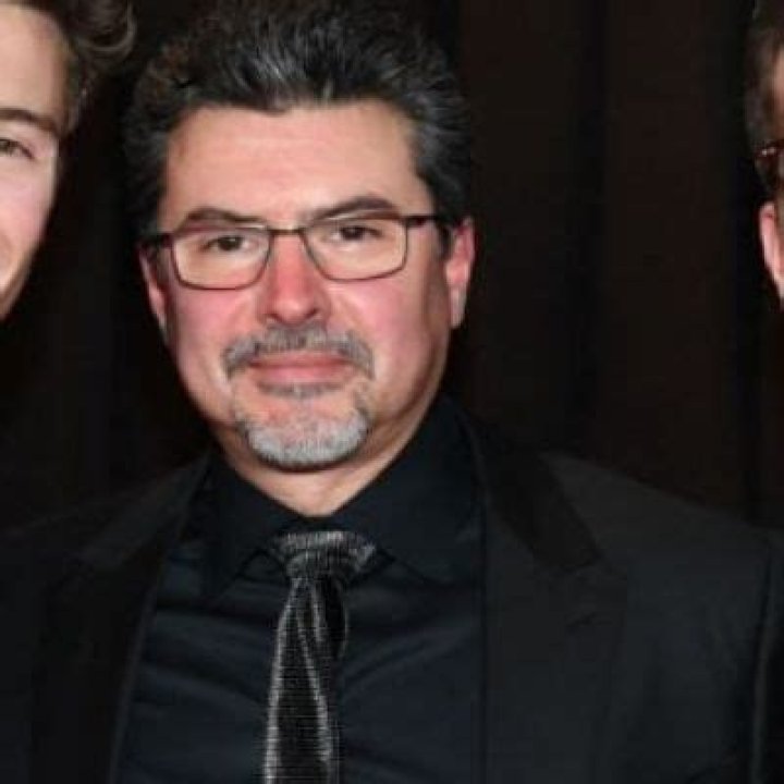 Manuel Mendes Has Been Together With Karen Rayment For More Than Two Decades