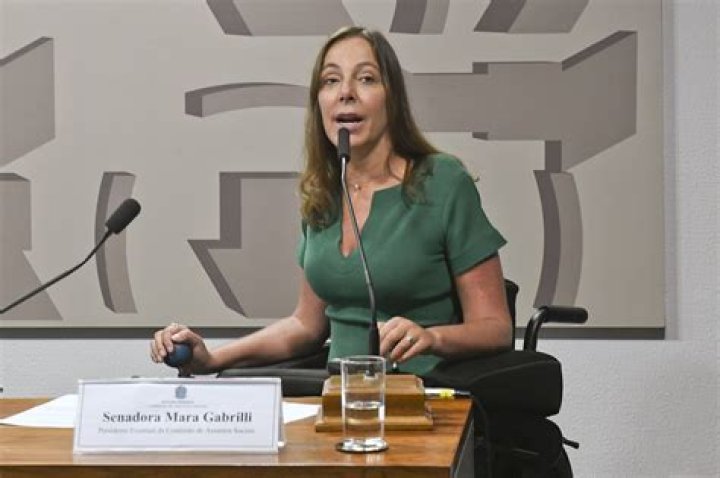 Mara Gabrilli- Wiki, Age, Height, Net Worth, Boyfriend, Ethnicity