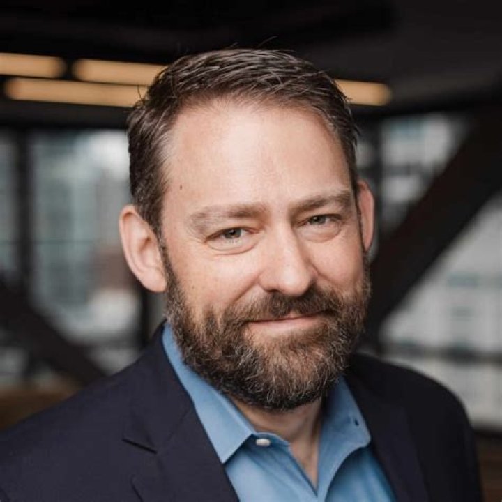 Mark Adams- Age, Girlfriend, Net Worth, Height, Ethnicity