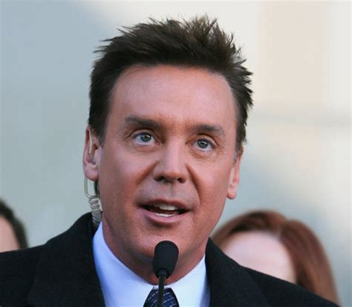 Mark Kriski- Biography, Age, Height, Net Worth, Wife, Marriage