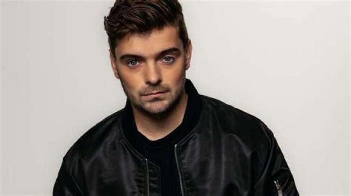 Who Is Martin Garrix? Wiki, Age, Height, Net Worth, Girlfriend, Dating (Biographygist)