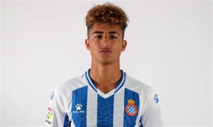 Mateo Joseph Fernández- Wiki, Age, Ethnicity, Girlfriend, Height, Career