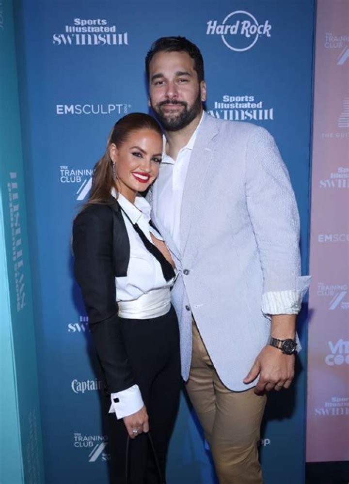 Matt Kalil- Wiki, Age, Height, Net Worth, Wife, Ethnicity