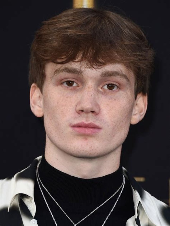 Matt Lintz- Wiki, Biography, Age, Height, Net Worth, Girlfriend