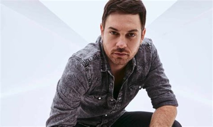 
Matt Stell- Bio, Age, Height, Net Worth, Girlfriend, Dating	