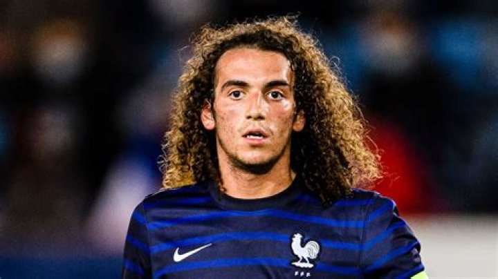 Mattéo Guendouzi- Wiki, Age, Height, Wife, Net Worth, Ethnicity, Career