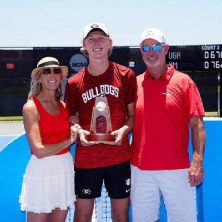 Meet Ethan Quinn Parents, Christopher And Shelly Quinn: Family Details