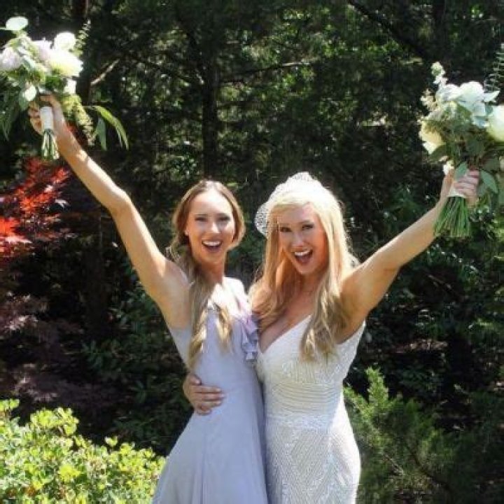 Meet Mike Maddux Daughter, Lexie And Makayla Maddux: Family Details