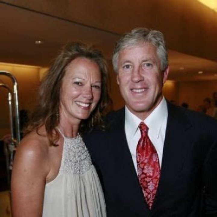 Meet Pete Carroll Wife, Glena Goranson: Married Life & Kids