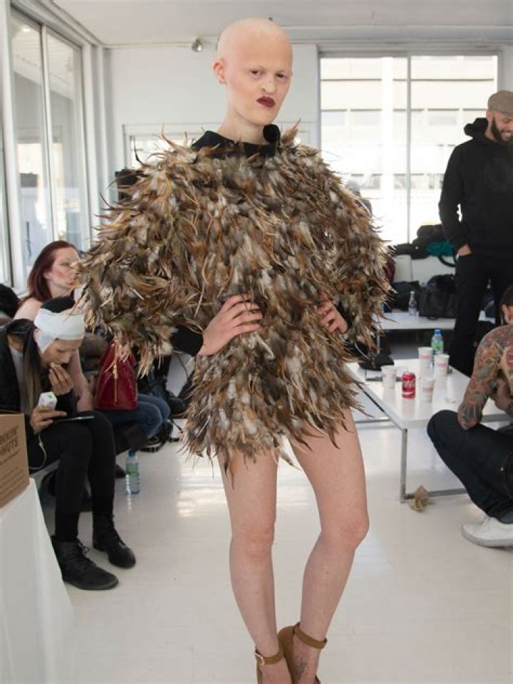 Melanie Gaydos- Net Worth, Bio, Age, Relationship, Height, Weight, Career