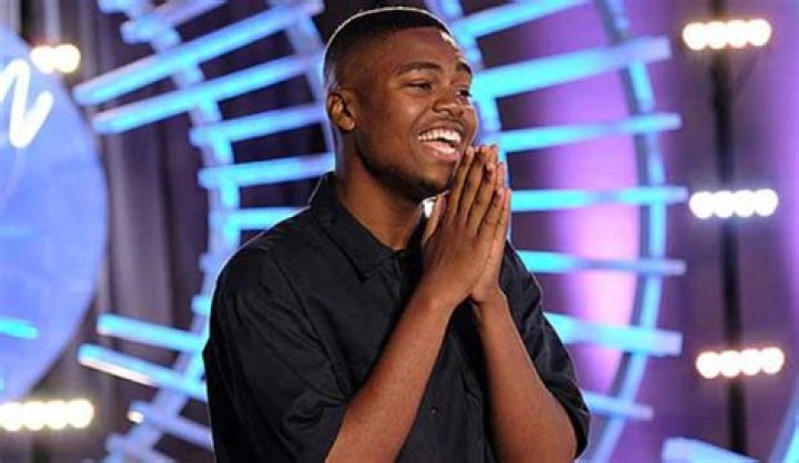 Michael J Woodard- Bio, Age, Height, Net Worth, Girlfriend, Ethnicity