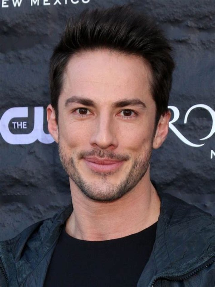 Michael Trevino- Biography, Age, Height, Net Worth, Girlfriend, Dating
