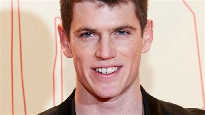 Miguel Bernardeau- Bio, Age, Height, Net Worth, Girlfriend