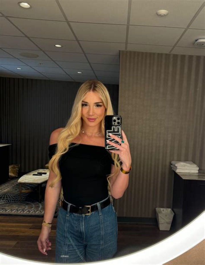 Mikhaila Peterson- Wiki, Age, Boyfriend, Net Worth, Ethnicity, Career