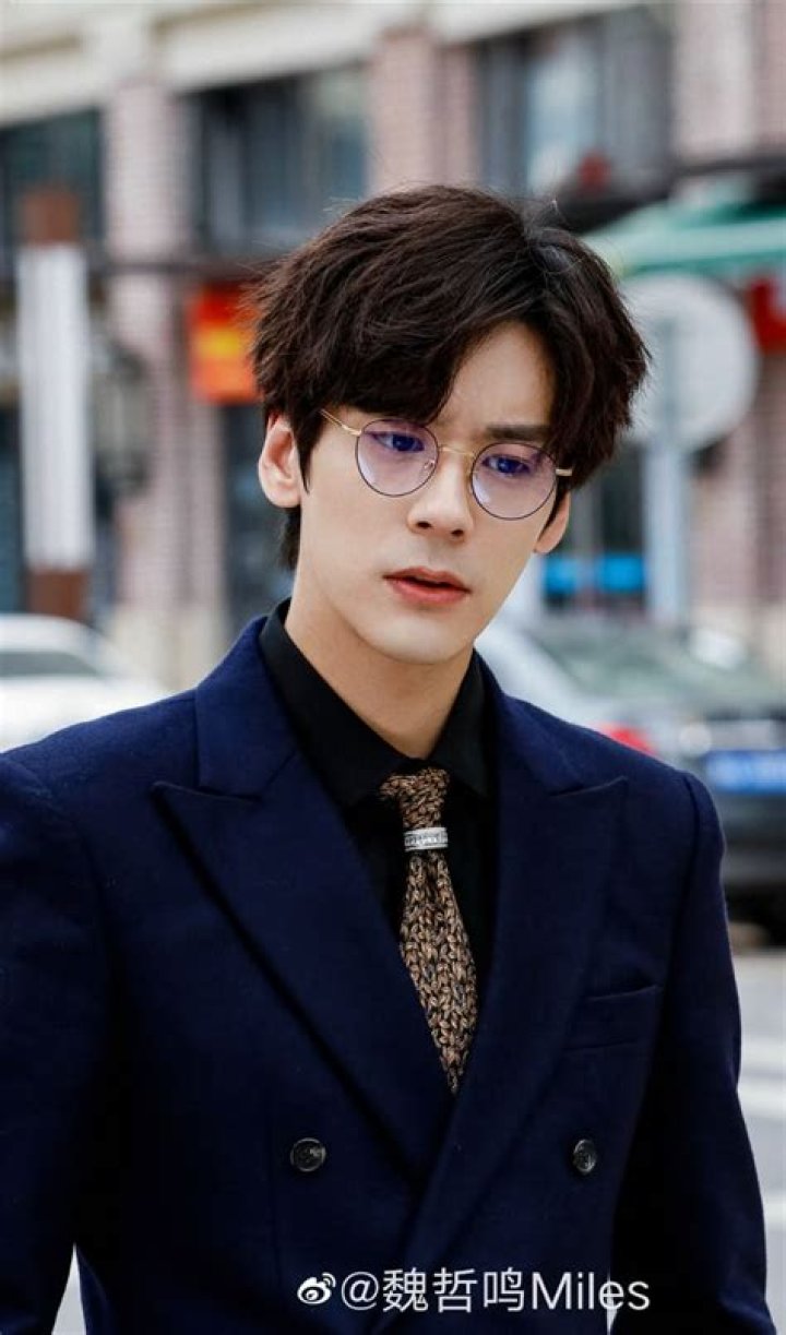 Miles Wei- Wiki, Age, Height, Net Worth, Girlfriend, Ethnicity