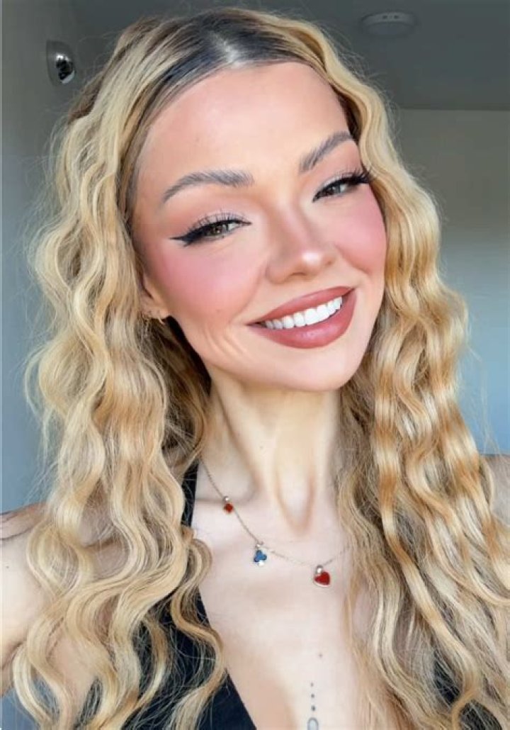 Mimiermakeup– Wiki, Bio, Age, Height, Net Worth, Boyfriend