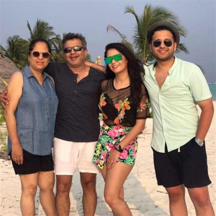 Mitali Borude- Bio, Age, Net Worth, Husband, Marriage, Height