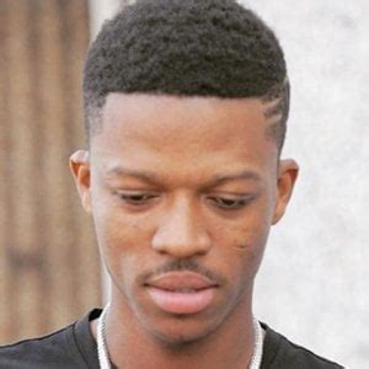 MomoFifaHD- Age, Girlfriend, Height, Net Worth, Nationality