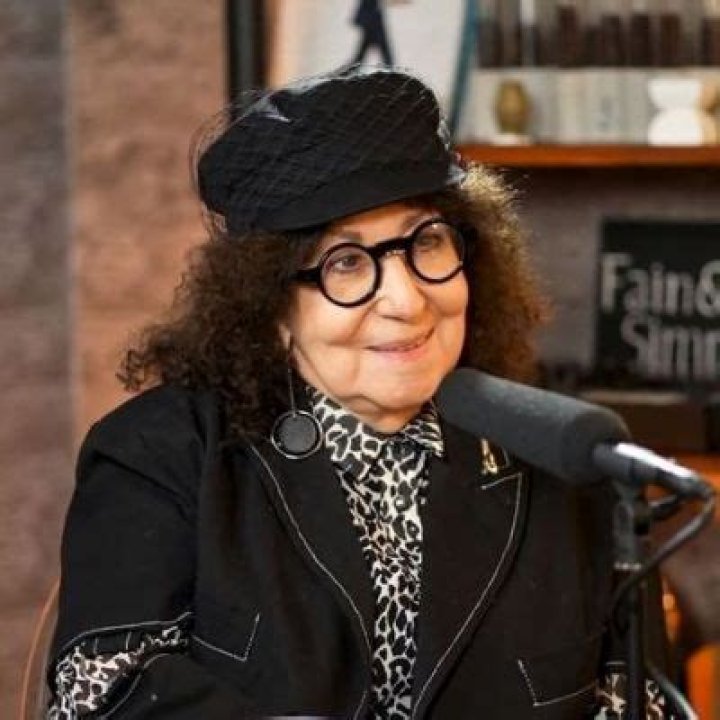 Mona Segall Wiki: How Old Is She? Age And Career Highlights