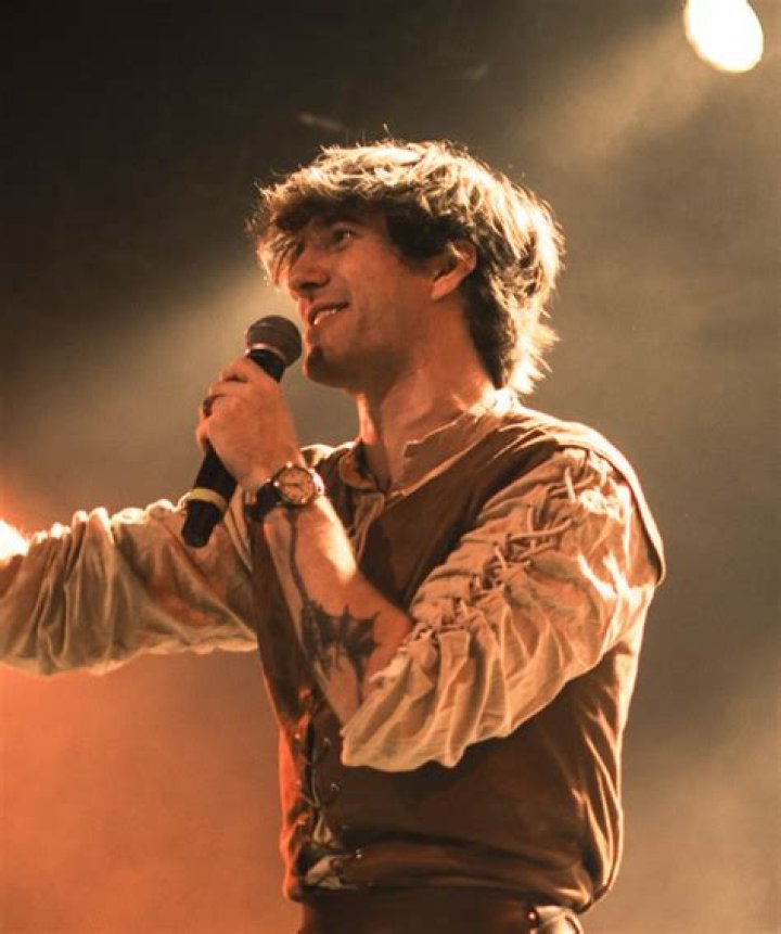 Naethan Apollo- Wiki, Biography, Age, Height, Net Worth, Girlfriend