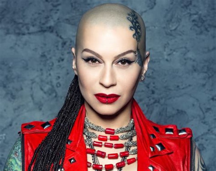 Nargiz Zakirova- Bio, Age, Height, Net Worth, Wife, Marriage