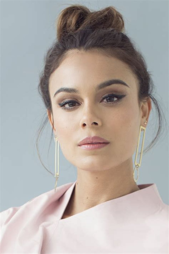 Nathalie Kelley- Wiki, Age, Height, Net Worth, Boyfriend, Dating