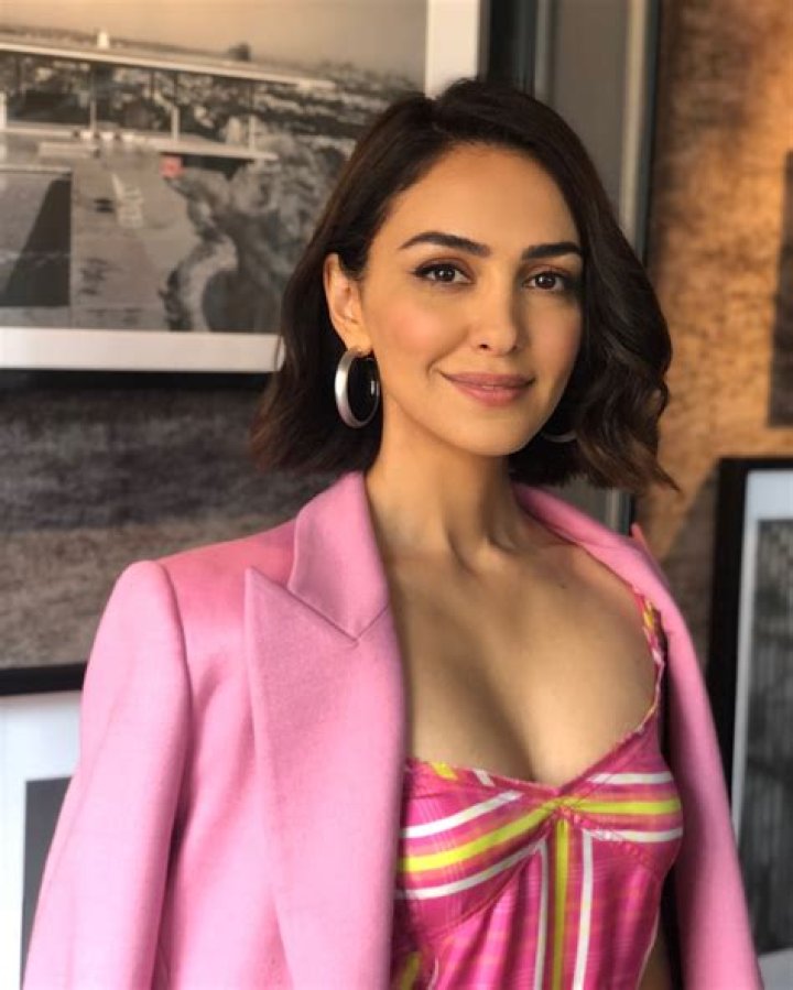 Nazanin Boniadi- Everything You Need To Know About Her