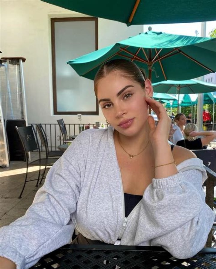 Nazanin Kavari- Age, Height, Net Worth, Husband, Marriage