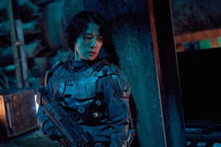 Netflix Has Unveils Production Stills Cuts From Yeon Sang-Ho’s Next Sci-fi Film “Jung E”