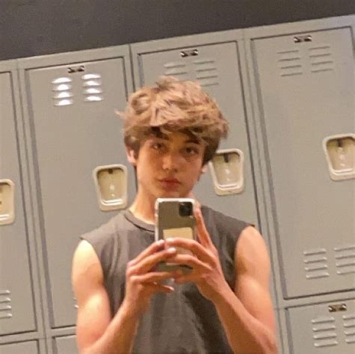 Who is Nicho Jakub? Wiki, Age, Height, Girlfriend, Dating, Net Worth