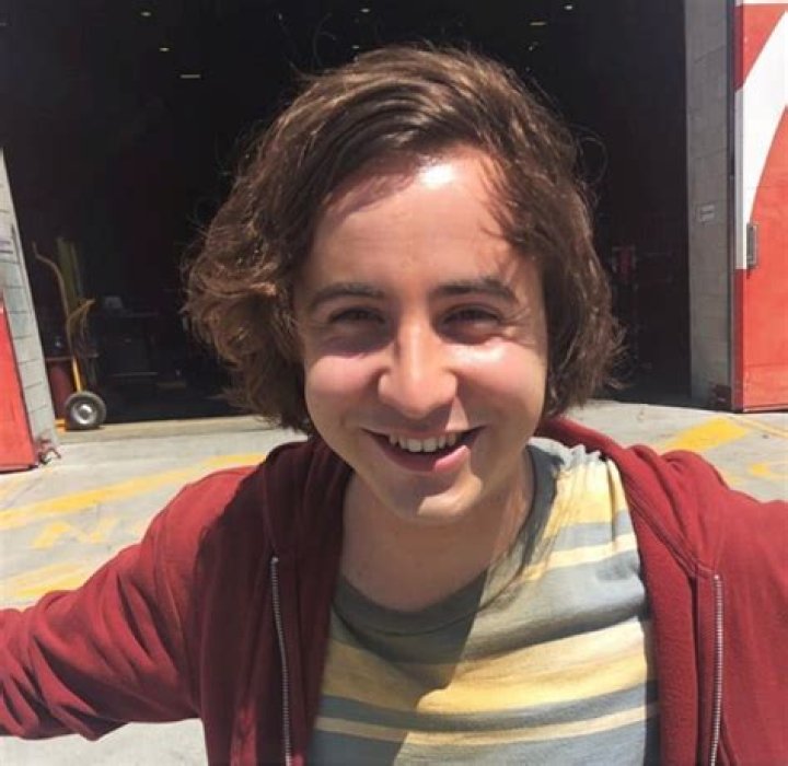 Nicholas Coombe- Wiki, Age, Girlfriend, Ethnicity, Net Worth, Height